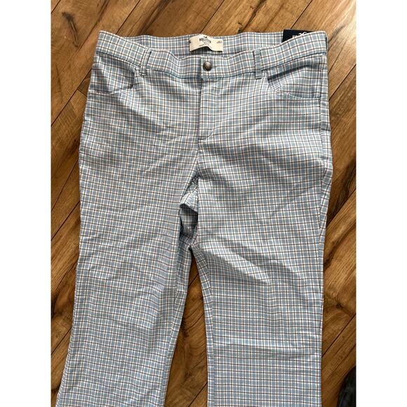 NWT Hollister size XL light blue plaid flare pants - Picture 3 of 6
